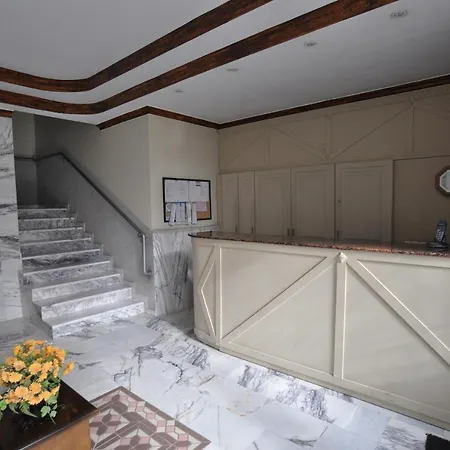 Sixstar Appartement *